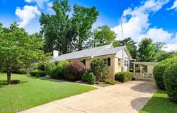 2306 Woodview Road, Kinston, NC 28504