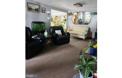 268 MARKET STREET, CARNEYS POINT, NJ 08069