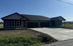 000 Mill Street, Buffalo, MO 65622