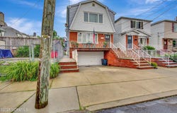 25 Linden Street, Bayonne, NJ 07002