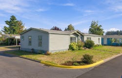 1145 SW Cypress St, McMinnville, OR 97128