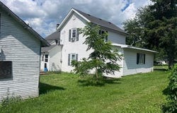 301 S Galena Street, South Wayne, WI 53587