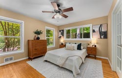 2279 Parkview Circle, College Park, GA 30337