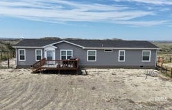 142 Lufborough, Miles City, MT 59301