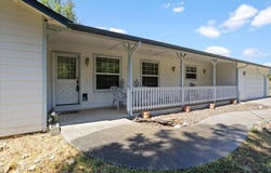 4760 Lake Shore Drive, Selma, OR 97538