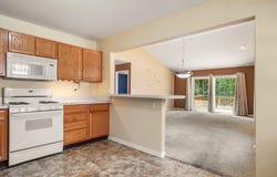 803 STRAWBERRY VALLEY AVENUE NW, COMSTOCK PARK, MI 49321