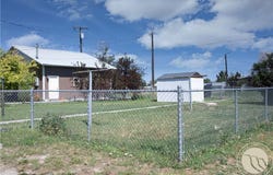 204 N Lewis Avenue, Hardin, MT 59034