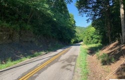 9526 Turkey Neck Bend Road, Tompkinsville, KY 42167