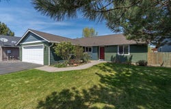 623 SE Conifer Court, Madras, OR 97741