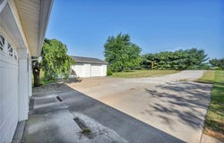 9827 Akron Road, Rittman, OH 44270