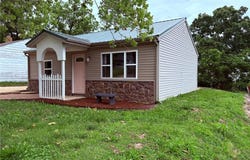 106 N Newport Lane, Waynesville, MO 65583
