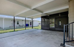 1437 APACHE CIRCLE, TAVARES, FL 32778