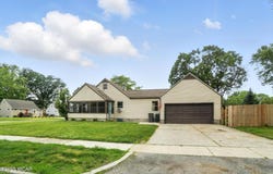215 Blackburn Drive, Lima, OH 45805