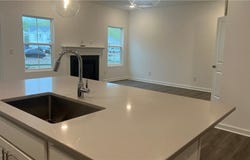 822 Meadow Lake Drive, Elyria, OH 44035