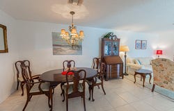517 SE Crooked Lake Lane, Fort Pierce, FL 34982