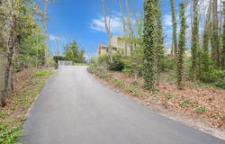 3 Standish Place, Smithtown, NY 11787