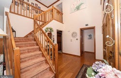 9 TANSGATE BOULEVARD, BERLIN, NJ 08009