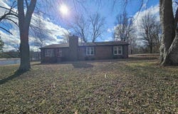 740 Crowley Lane, Madisonville, KY 42431