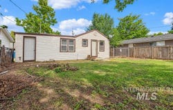 127 Shoshone Ave, Nampa, ID 83651