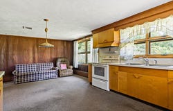 195 Barney Ave, Rehoboth, MA 02769