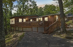 297 Brandon Loop, Kimberling City, MO 65686