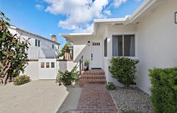 226 La Jolla, Newport Beach, CA 92663