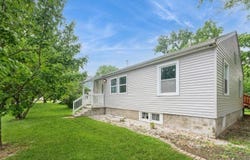 474  W 9th, Neoga, IL 62447