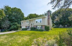 187 Cook St, Holden, MA 01520
