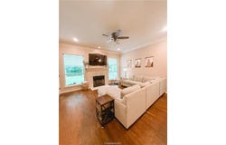 52 Fairway Drive, Normangee, TX 77871