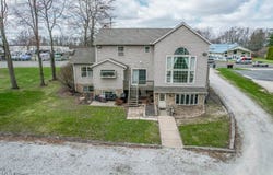 11316 Cleveland Avenue NW, Uniontown, OH 44685