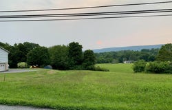 BERNE Road, HAMBURG, PA 19526