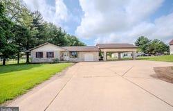 1140 GOVERNOR LEA RD, BEAR, DE 19701