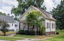 824 School Street, Hillsboro, IL 62049