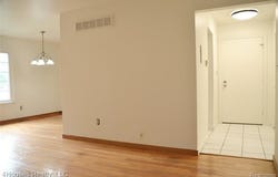 737 E Fox Hills Drive, Bloomfield Hills, MI 48304