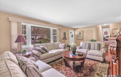 38 Cold Spring Circle, Shelton, CT 06484