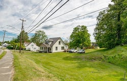 601 S Main St, Hillsville, VA 24343