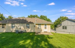 7820 E 130Th Court, Grandview, MO 64030