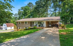 3026 Oliver Street, White Pine, TN 37890