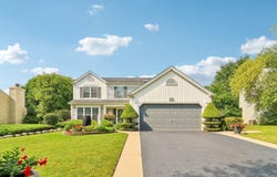1360 Yosemite Parkway, Algonquin, IL 60102