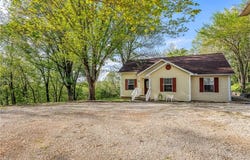 19360 Ford  RD, Garfield, AR 72732