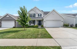 516 Gaslite Drive, O'Fallon, MO 63366