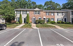 56 Shawnee Place, Galloway, NJ 08205
