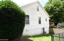 809 N Sampson Avenue, Dyersburg, TN 38024