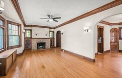 2657 Zenith Avenue N, Robbinsdale, MN 55422