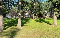4120 S 119th Road, Bolivar, MO 65613