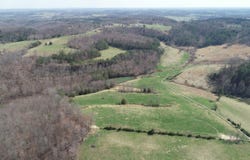 9999 River Hill Road, East Bernstadt, KY 40729