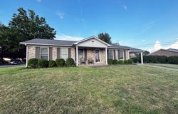 400 Biloxi Drive, Nicholasville, KY 40356