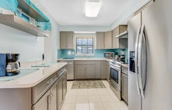 1640 Juno Trl, Astor, FL 32102