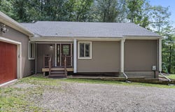 438 N Nassau Road, Sand Lake, NY 12018