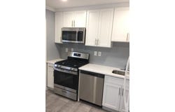 10 Stanford Dr, Bridgewater Twp., NJ 08807-3439